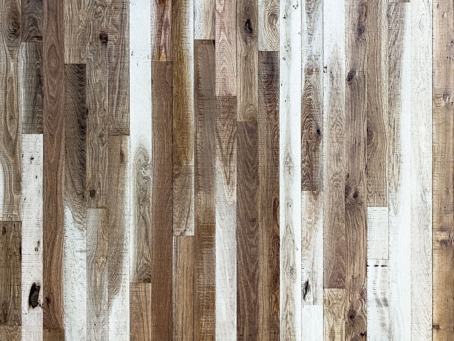 Band Sawn White Oak T/G Wood wall